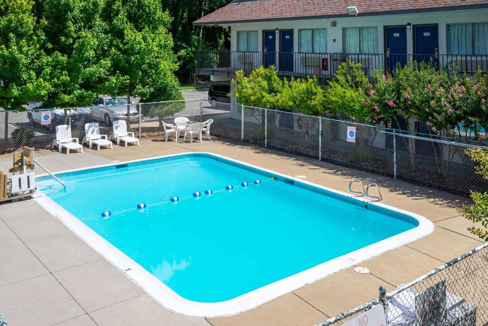 Motel 6-Sandston, Va - Richmond, Va Εξωτερικό φωτογραφία